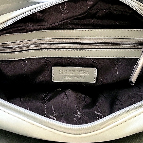 Simply Vera Wang Hand/Shoulder Purse - Picture 6 of 10